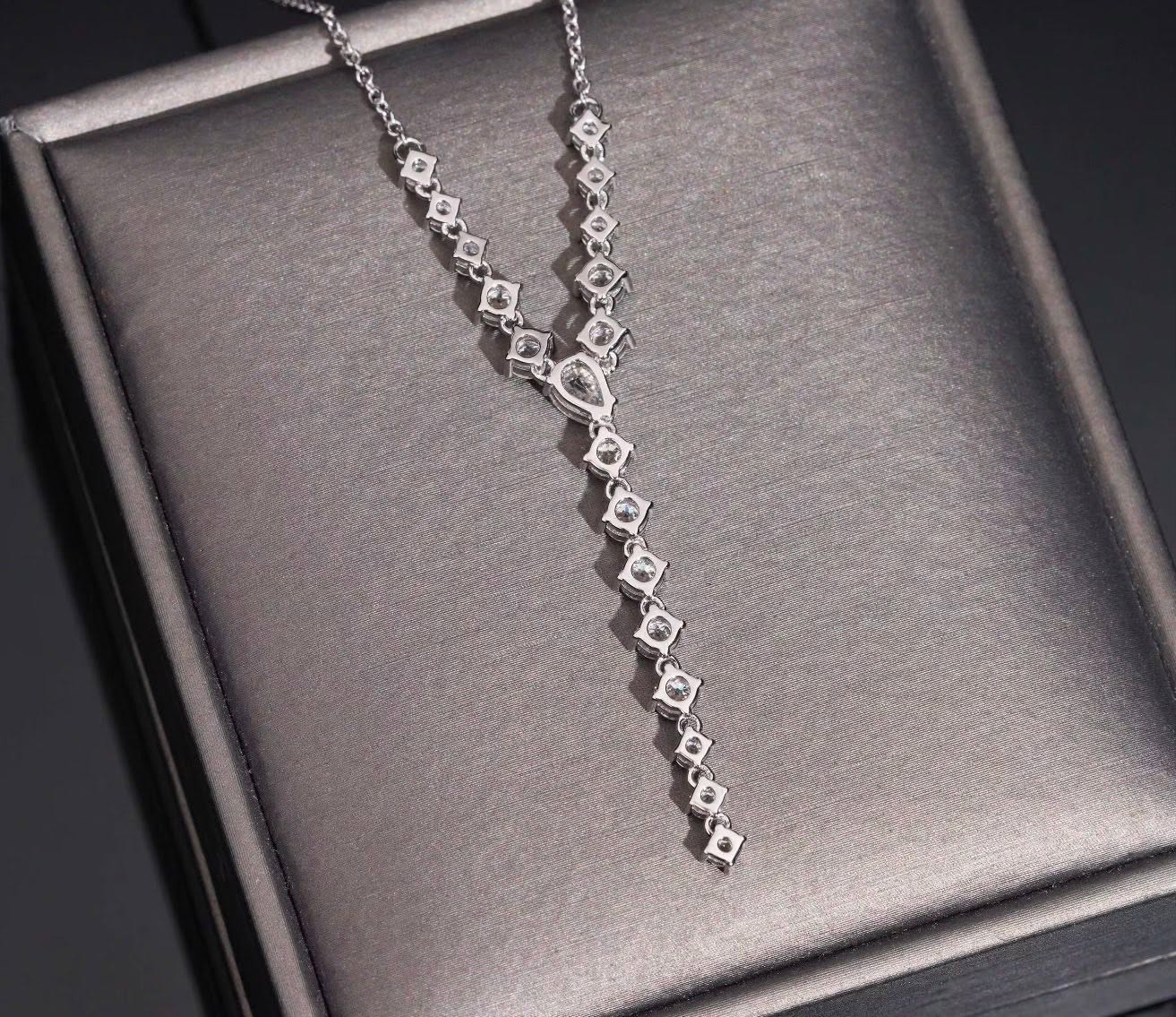 Women Necklace Chain 925 Solid Silver Elegance GRA Moissanite Diamond Sparkling Necklace
