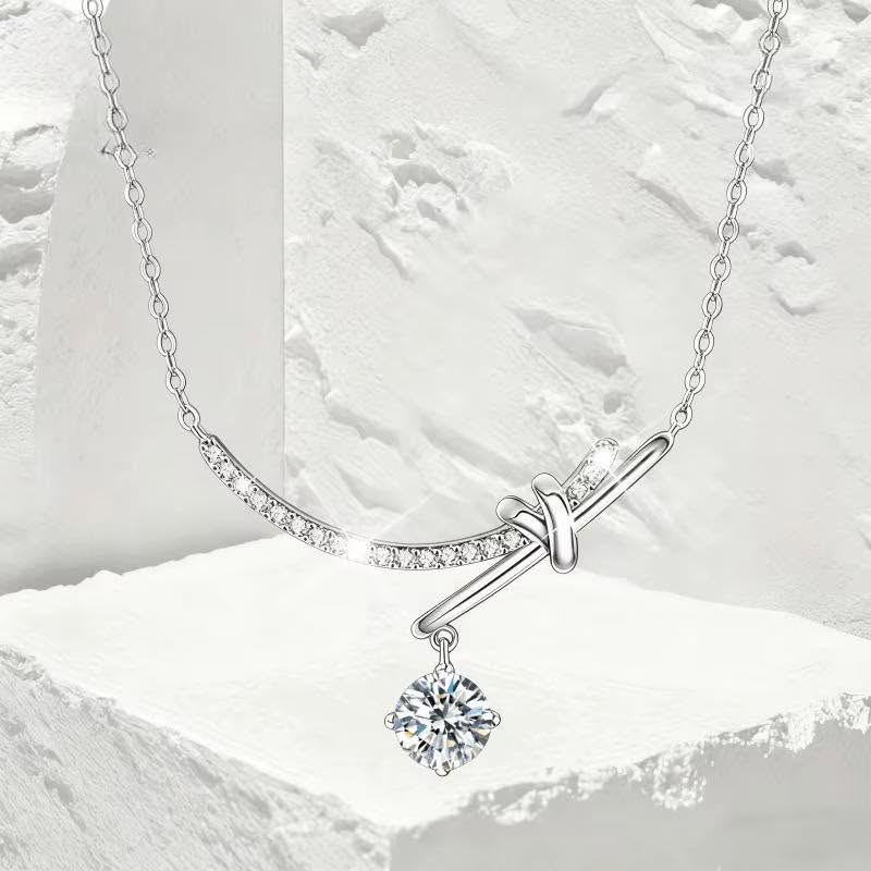 Fine Jewelry 925 Sterling Silver 1CT D Color Moissanite Necklace with Cute Bowknot Pendant