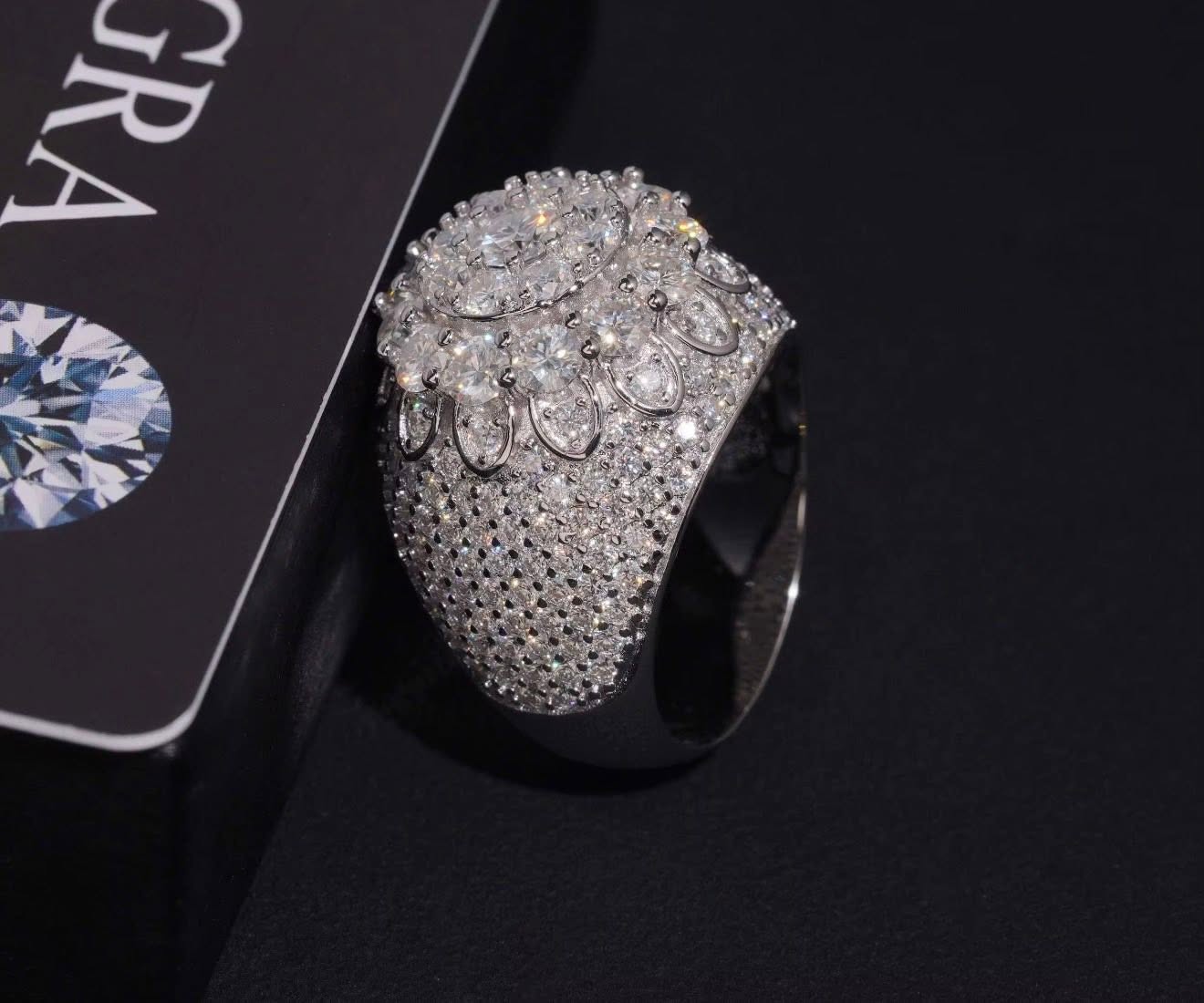 Hip Hop Fine Jewelry Passed Diamond Tester 925 Silver Iced Out VVS1 Moissanite Cluster Prong Dome Ring for Men Women