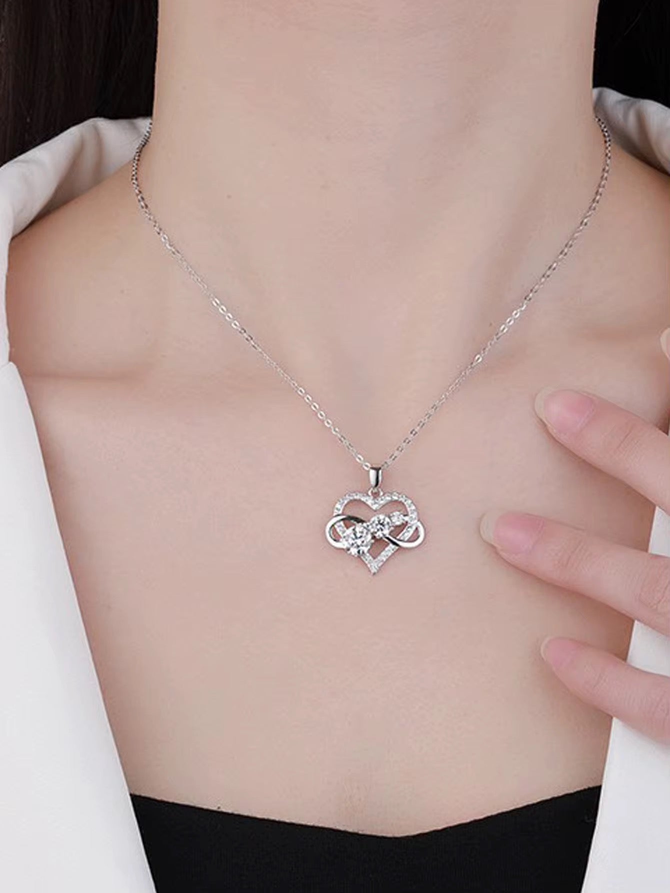 925 Sterling Silver Infinite Love Heart D VVS1 Moissanite Necklace